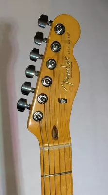 Fender - Limited Edition American Professional II Telecaster Thinline, Maple Fingerboard - Transparent Daphne Blue 3
